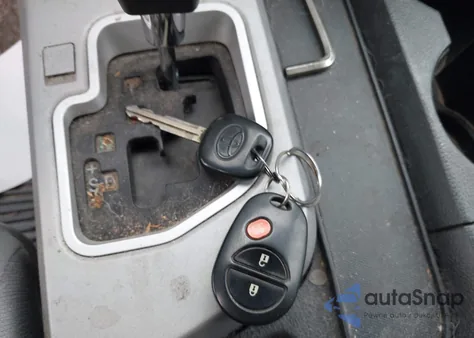 2007 Toyota Tundra Sr5 5.7L V8 from USA, damaged, VIN 5TBBV54177S474036